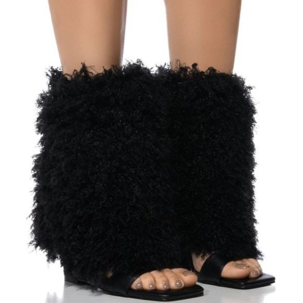 Callie Lives Xena Black Azalea Wang Faux Shearling Fur Peep-toe Wedge Booties 8 - Picture 1 of 7